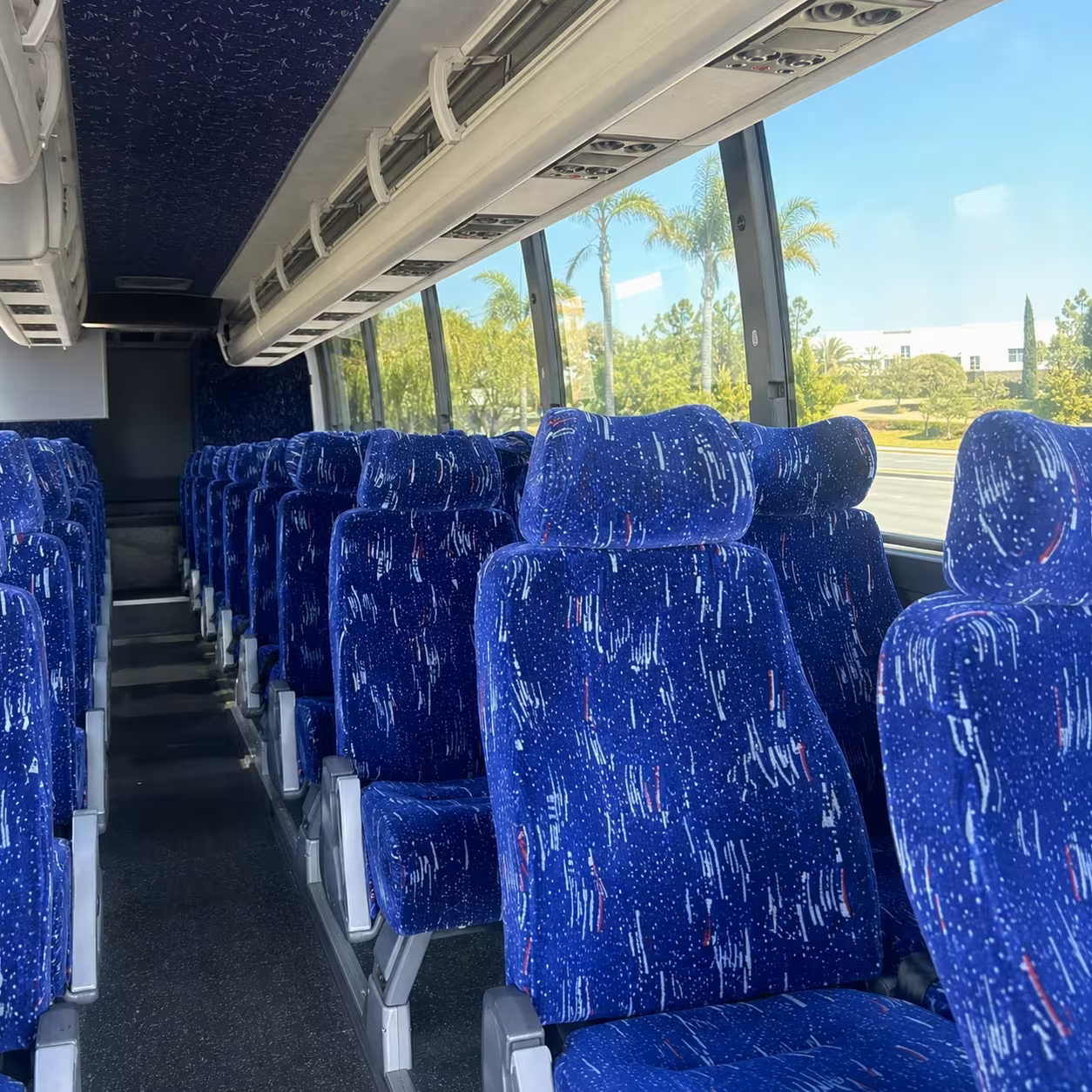 motorcoach amenities for long distance trips from new york city