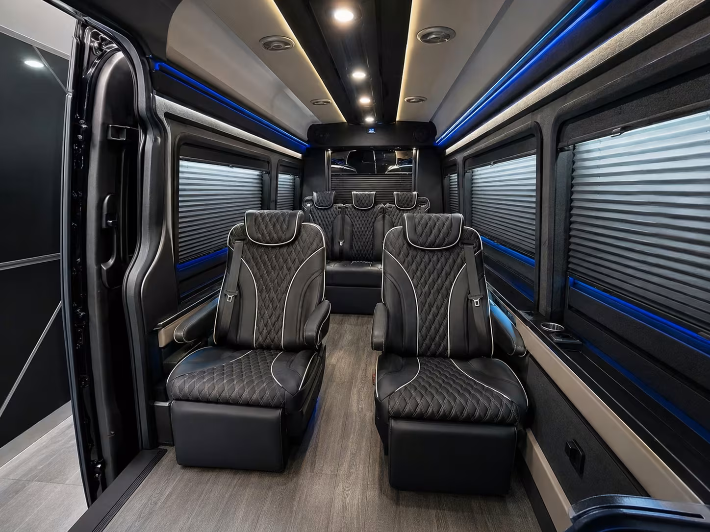 new york city airport shuttle buses for government groups