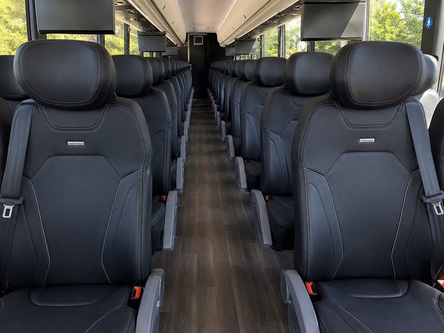 new york city charter bus rentals to science and history museums