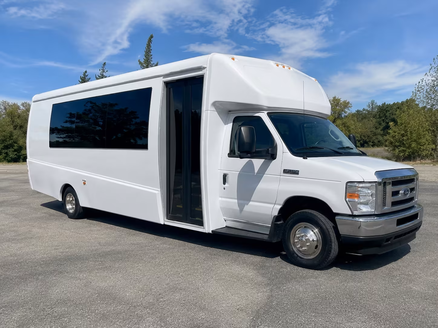 new york city party bus rentals for manhattan prom night